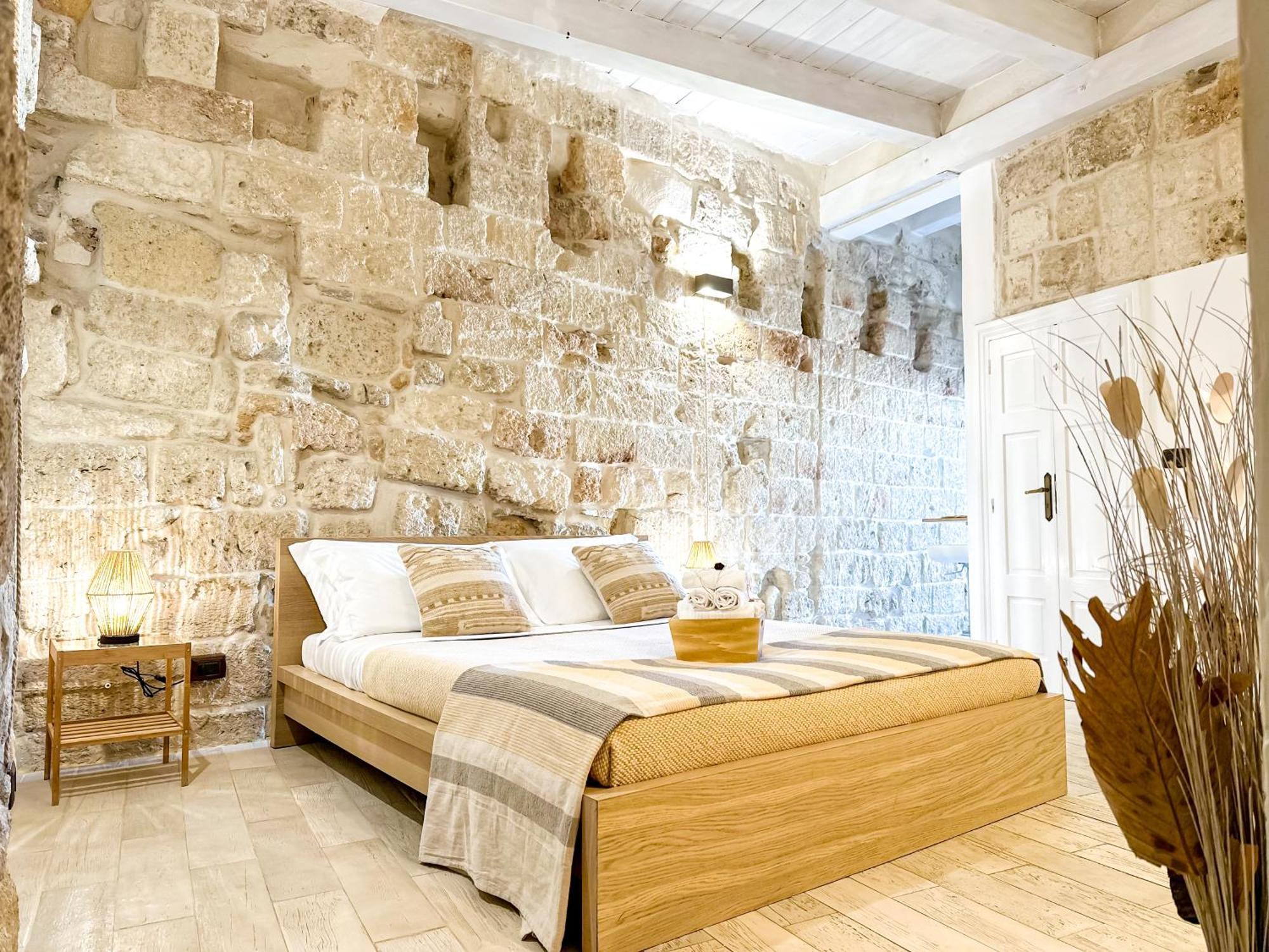 Old Tuff Apartments Polignano a Mare Exterior photo